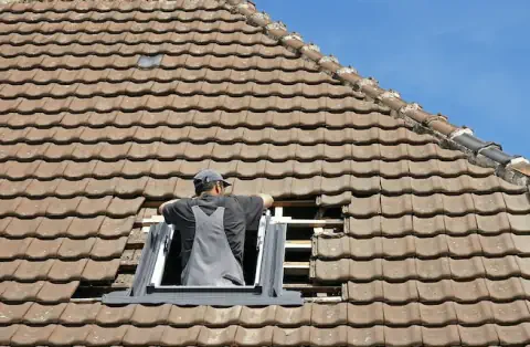 Pose de velux - Saint-Césaire